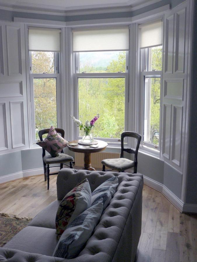 Woodburn Ground-Floor Apartment In Quiet Setting In פיטלוצ'רי מראה חיצוני תמונה