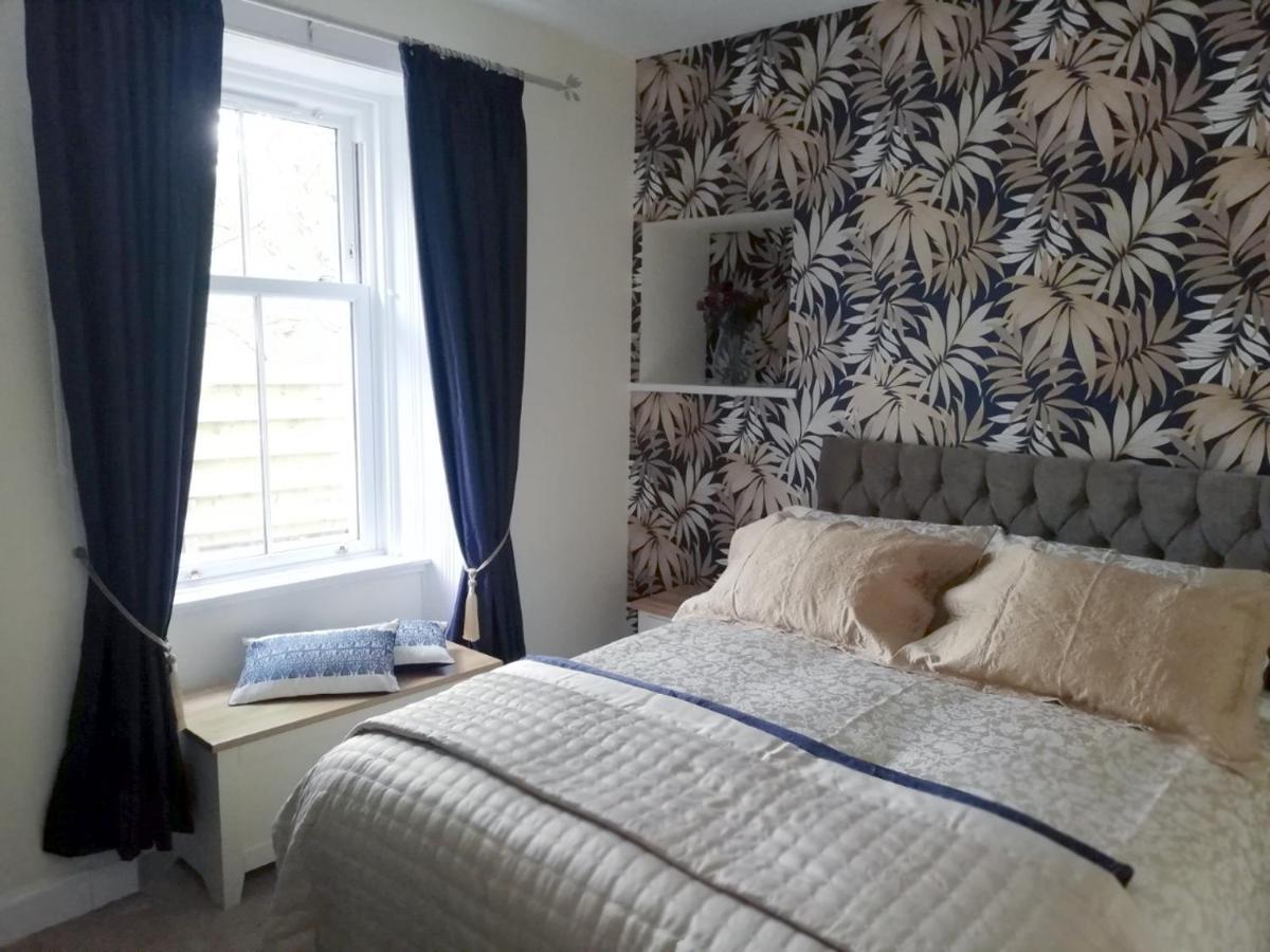 Woodburn Ground-Floor Apartment In Quiet Setting In פיטלוצ'רי מראה חיצוני תמונה