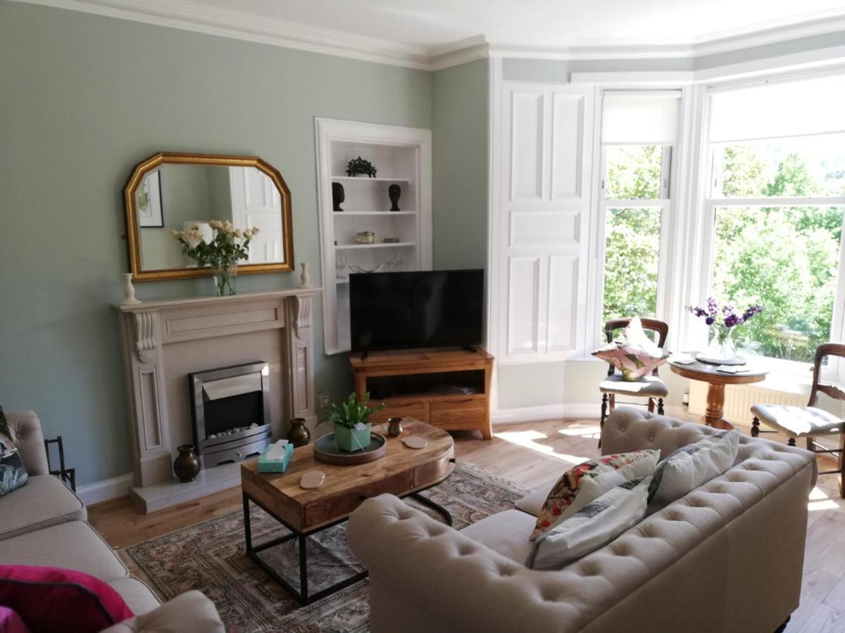 Woodburn Ground-Floor Apartment In Quiet Setting In פיטלוצ'רי מראה חיצוני תמונה