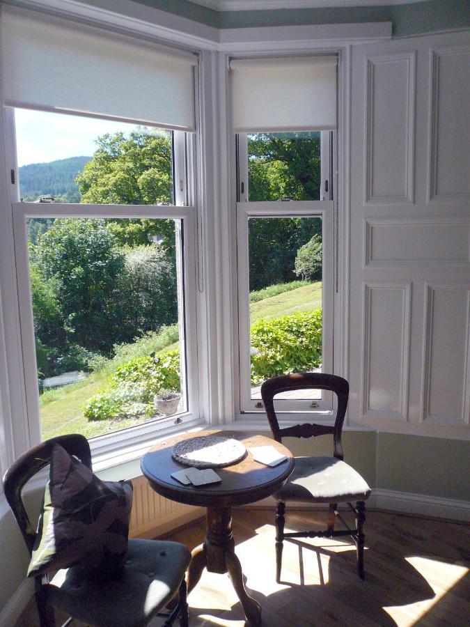 Woodburn Ground-Floor Apartment In Quiet Setting In פיטלוצ'רי מראה חיצוני תמונה